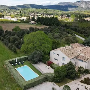 Hoteliere La Ferme Du Gros Noyer Malaucène