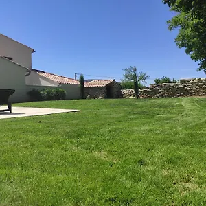 Apparts'hotel La Ferme Du Gros Noyer Malaucène