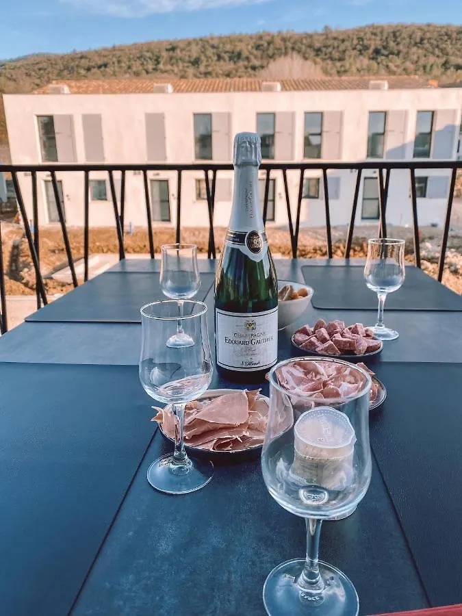 Fou Du Ventoux Appartement Malaucène 0*,  Frankrijk